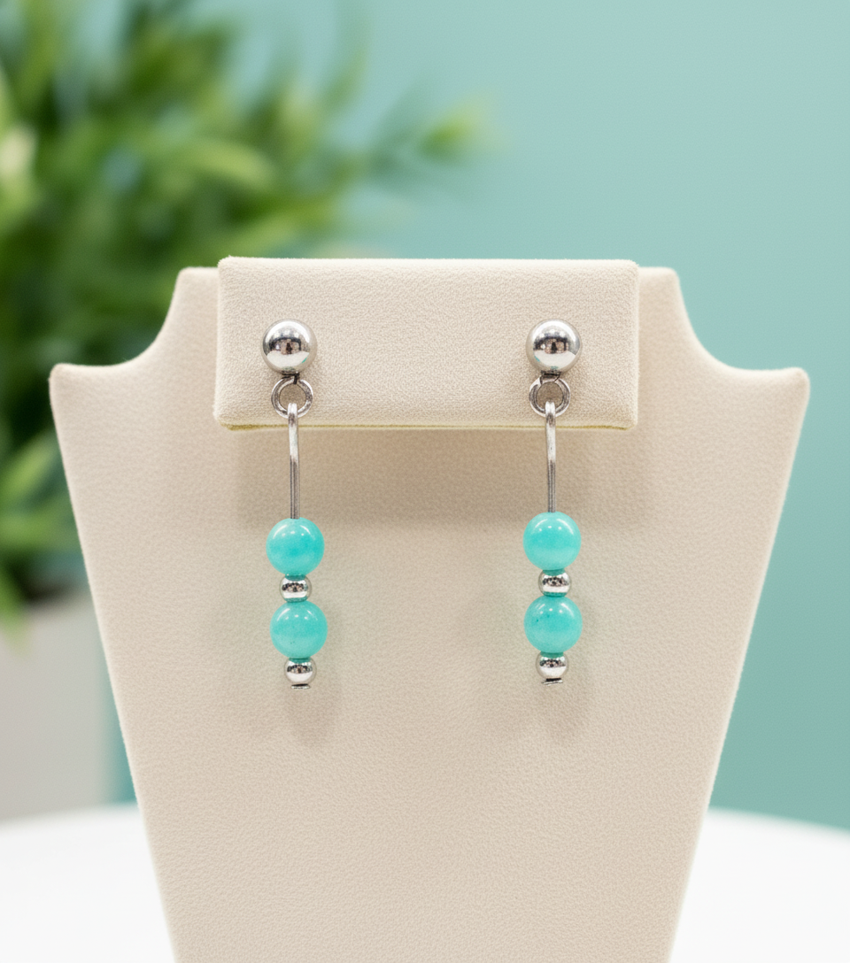 SILVER STUD EARRINGS WITH AQUAMARINE BEADS