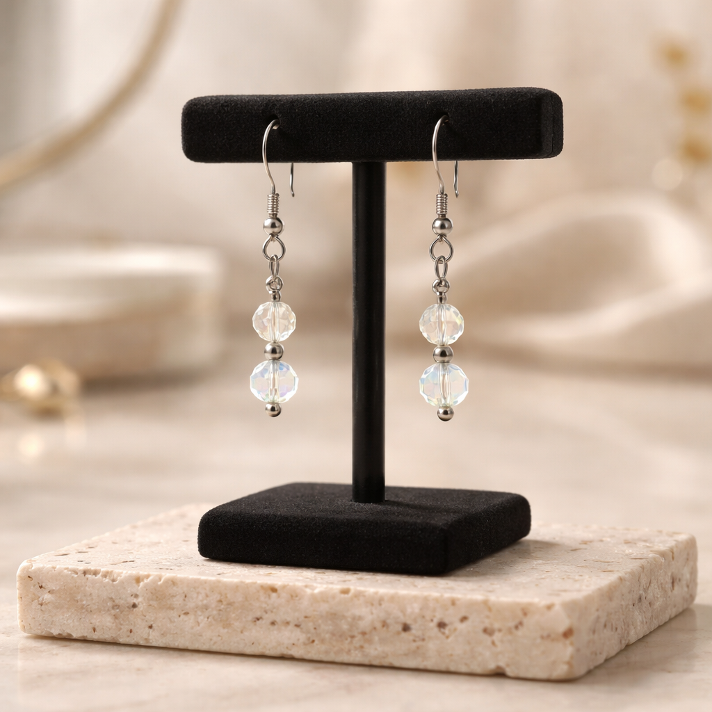SILVER HOOK EARRINGS WITH MOONSTONE BEADS
