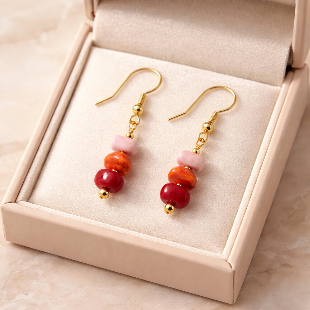 GOLDEN EARRINGS WITH MULTICOLOR HOWLITE STONES