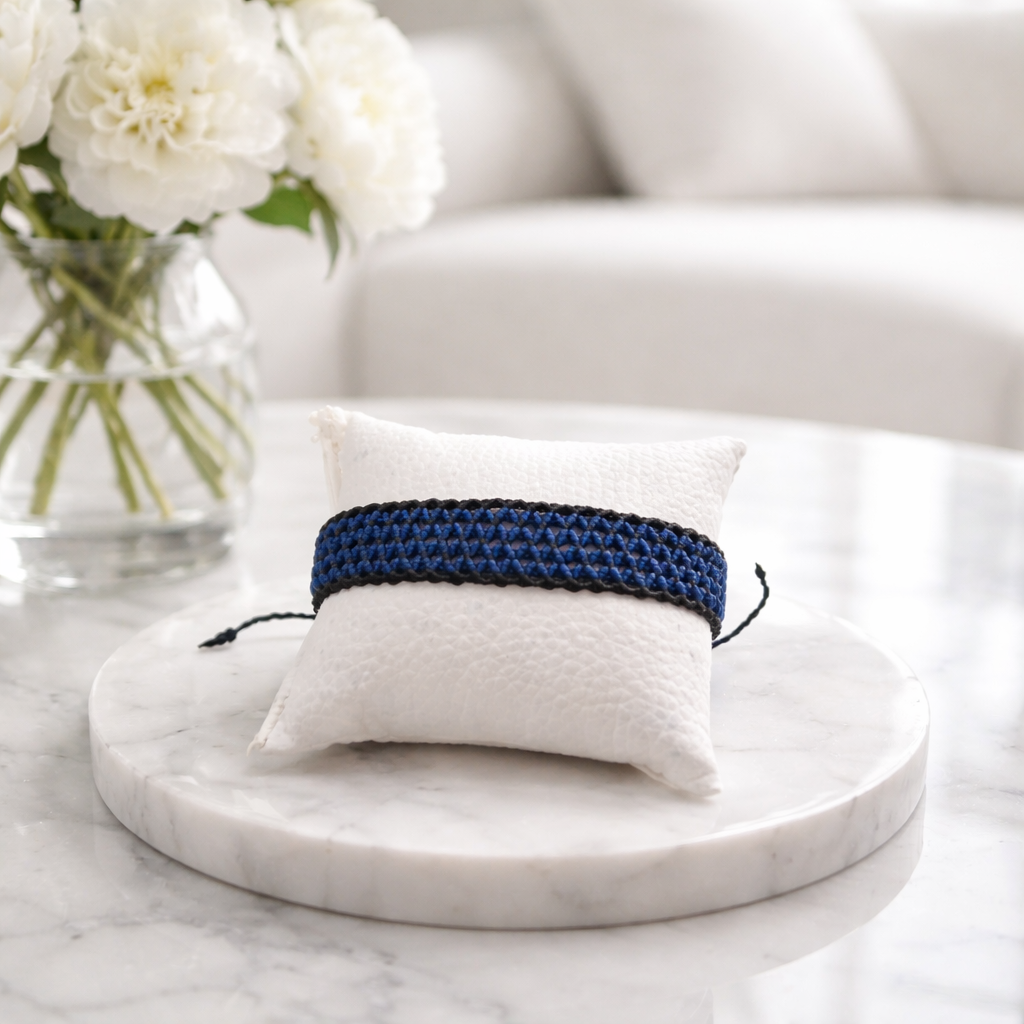 TWO-TONE MACRAME BRACELET- BLUE + BLACK