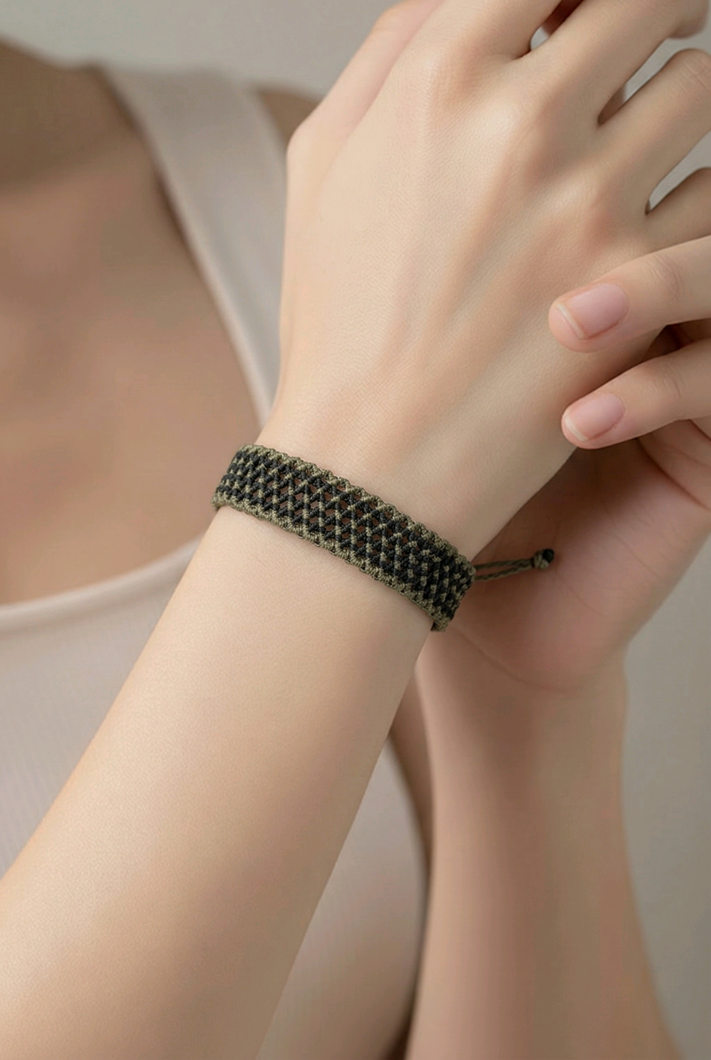 TWO-TONE MACRAME BRACELET- OLIVE GREEN + BLACK