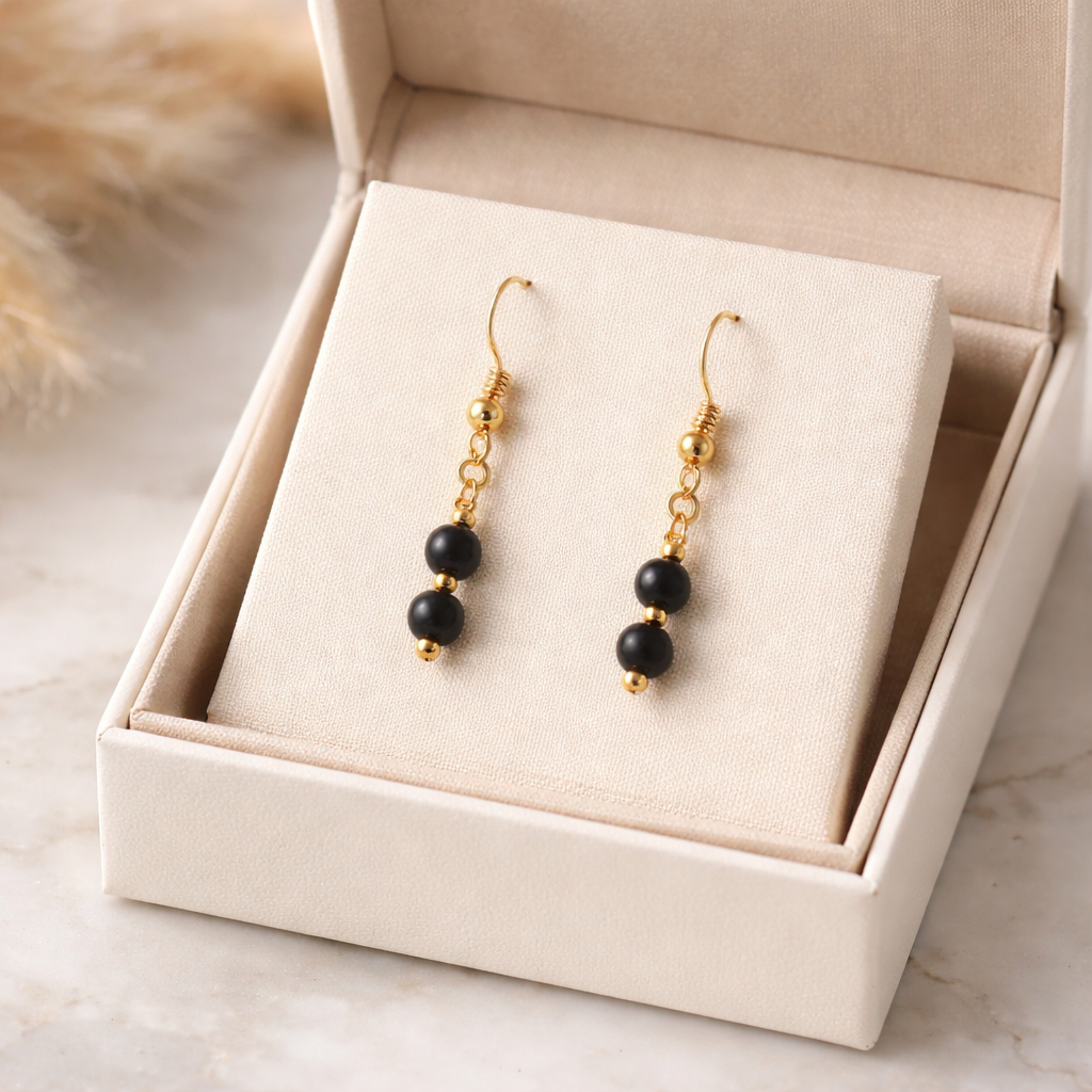 GOLDEN HOOK EARRINGS WITH ONYX BEADS