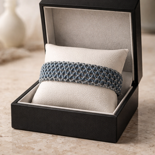 TWO-TONE MACRAME BRACELET-GRAY+SILVER