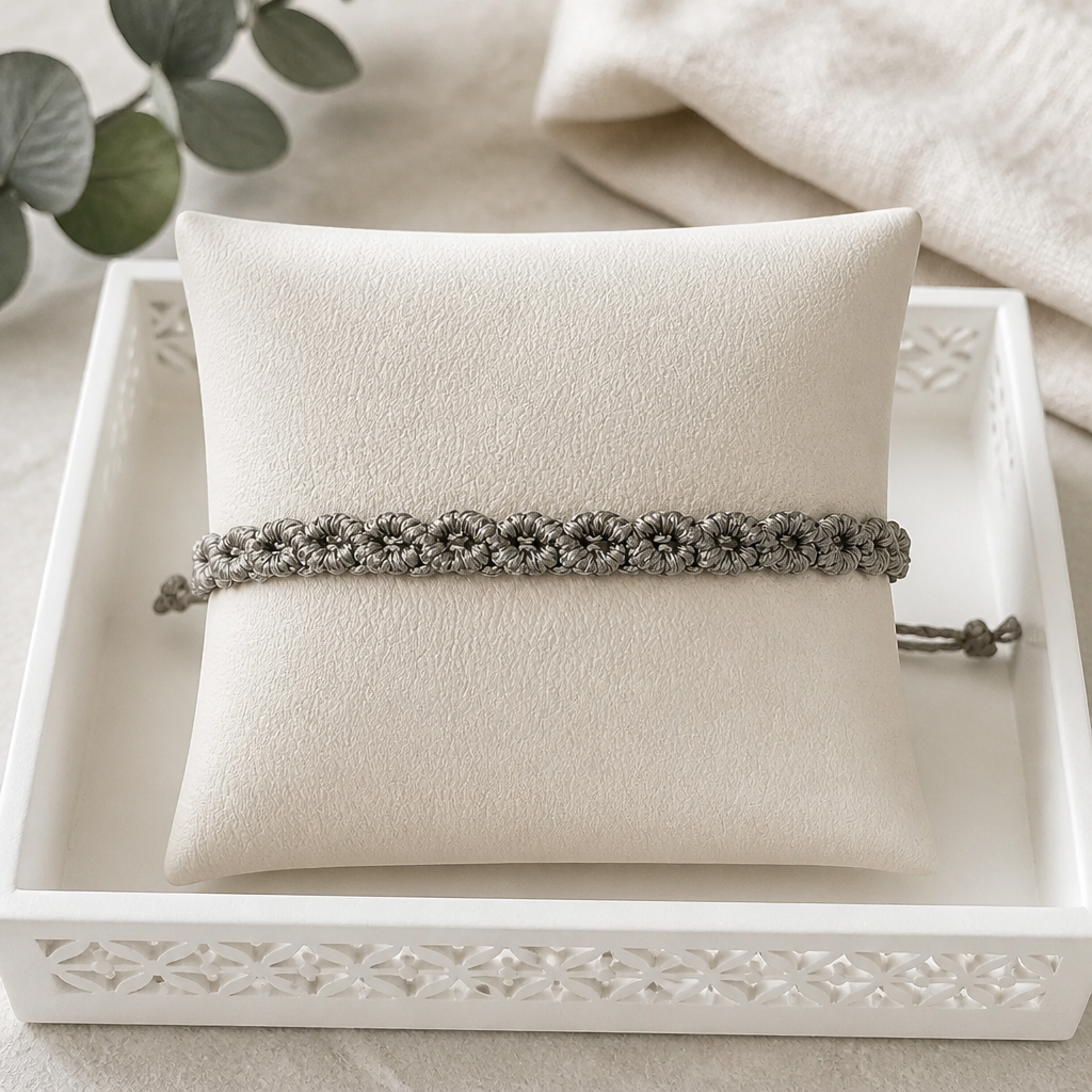 MACRAME BRACELET OF HOPE - LIGHT GRAY