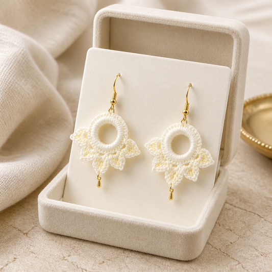 "Dangling Star" Earrings - White
