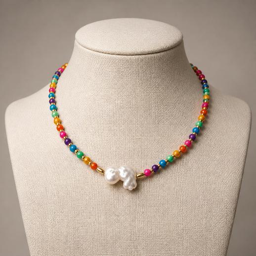 "SUMMER VIBE" Necklace – Gold with multicolored small beads and a pearl