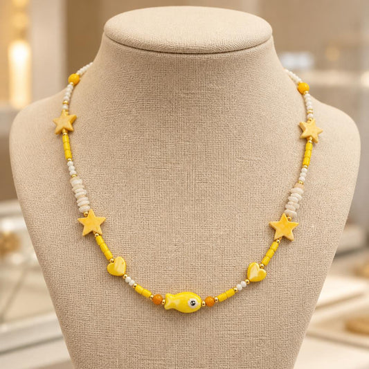 "SUMMER VIBE" – Necklace – Gold with yellow seashells